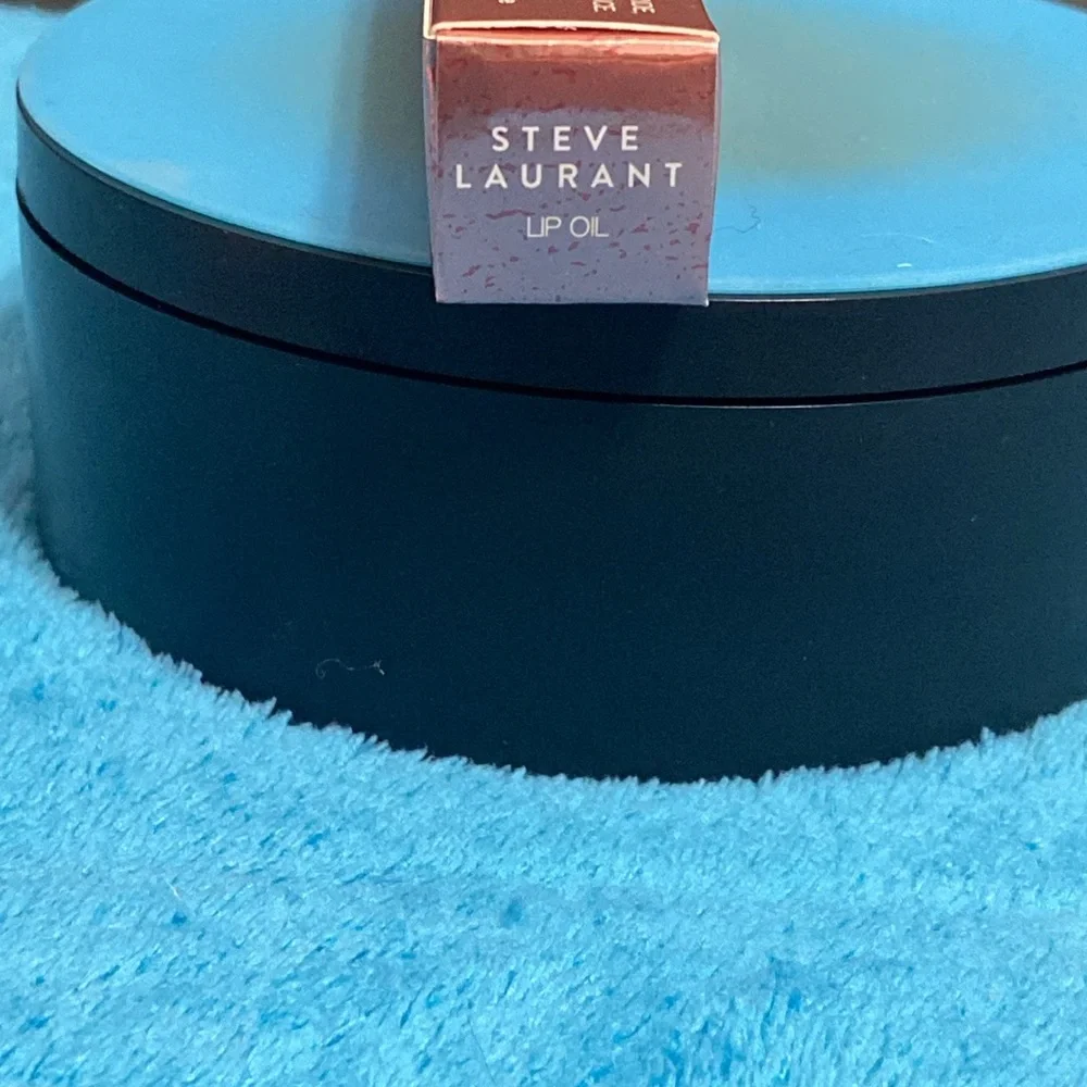Steve Laurant Lip Oil